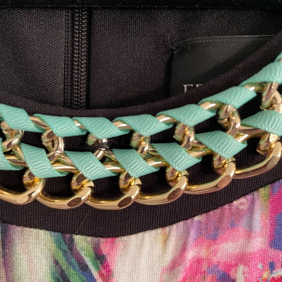 Tropical Wedding ahead? - Picture 3 of 5